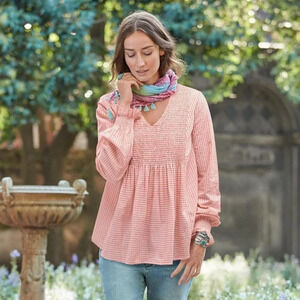 SUNDANCE Julia Red Smocked Lightweight Top‎ Elastic Cuffs